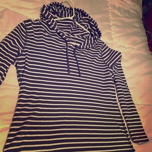 Eddie Bauer Sweatshirt